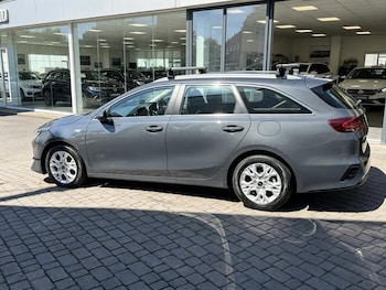 Used Kia Ceed 2023 for sale - 79575429: Photo
