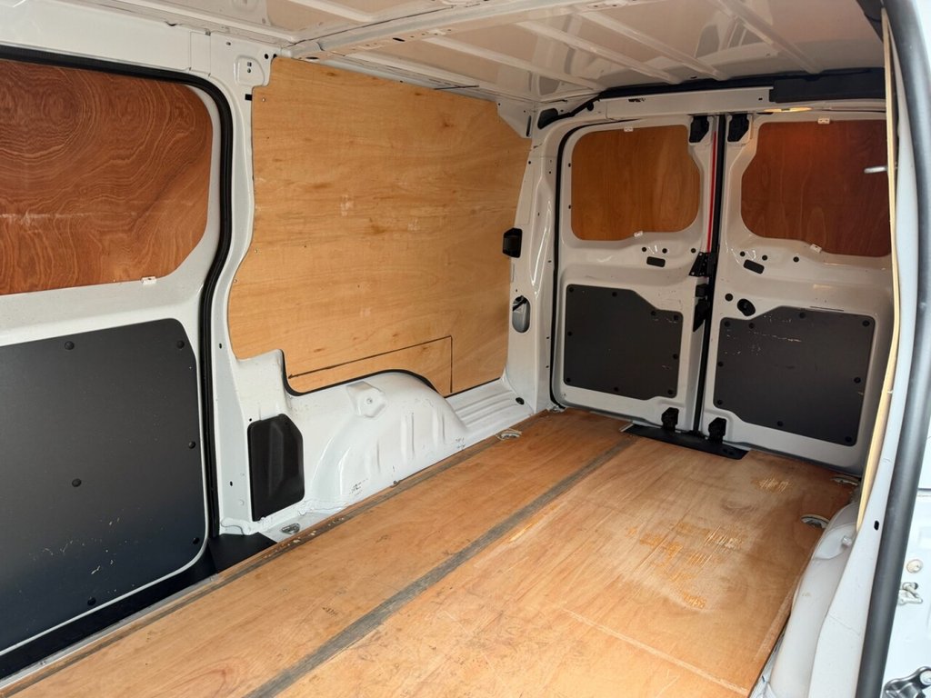 Used Vauxhall Vivaro 2023 for sale - 77936384: Photo 11