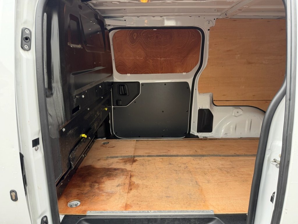 Used Vauxhall Vivaro 2023 for sale - 77936384: Photo 12