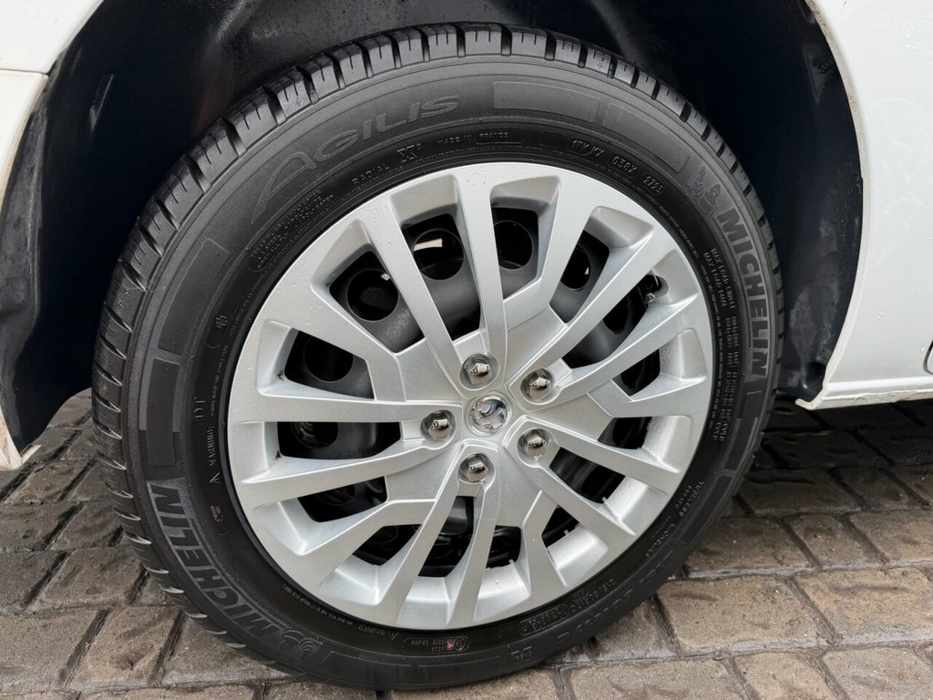 Used Vauxhall Vivaro 2023 for sale - 77936384: Photo 8