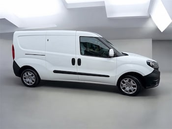 Used Fiat Doblo 2018 for sale - 77936388: Photo