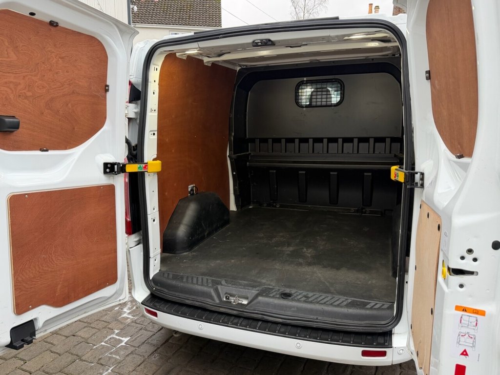 Used Ford Transit Custom 2022 for sale - 77936072: Photo 24