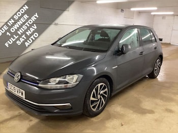 Used Volkswagen Golf 2019 for sale - 78241747: Photo
