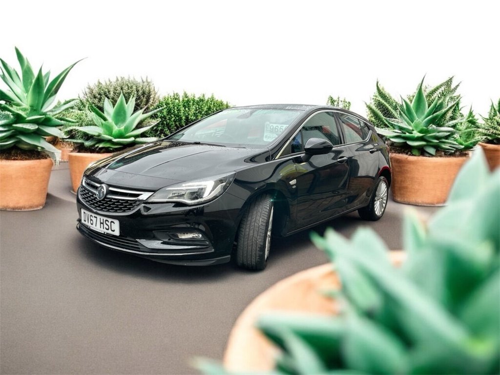 Used Vauxhall Astra 2018 for sale - 77936183: Photo 2