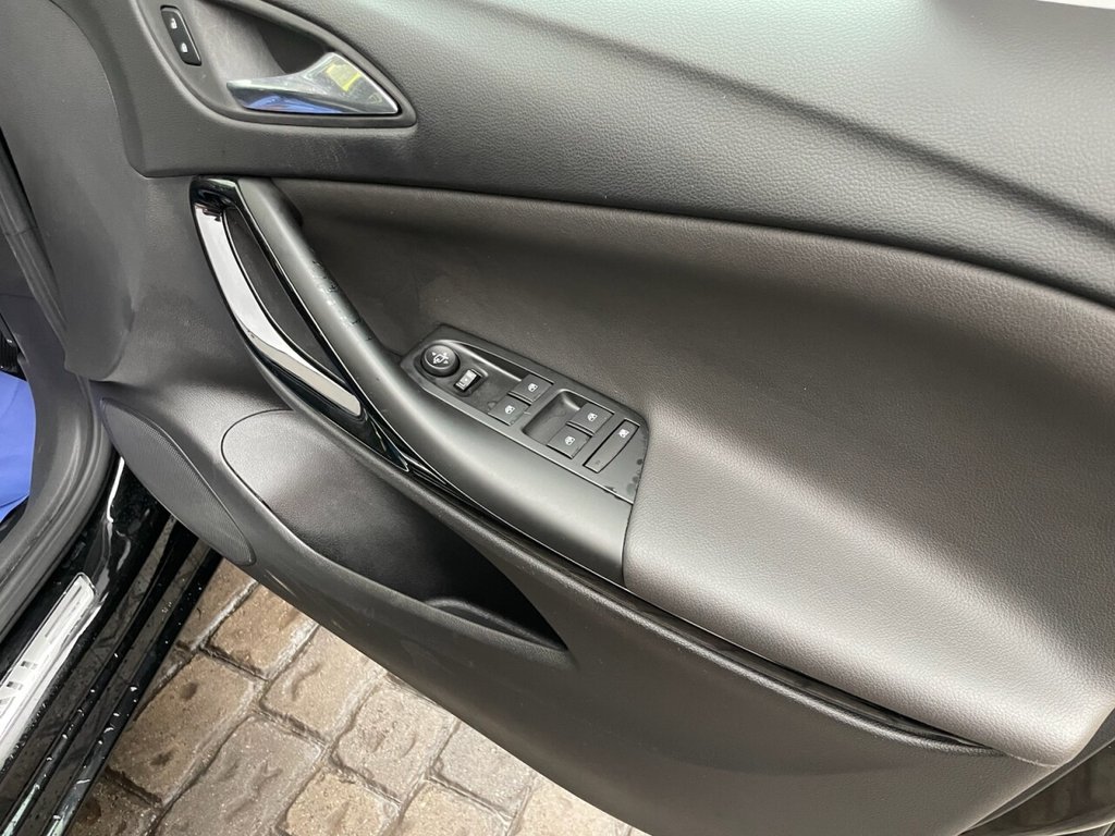 Used Vauxhall Astra 2018 for sale - 77936183: Photo 22