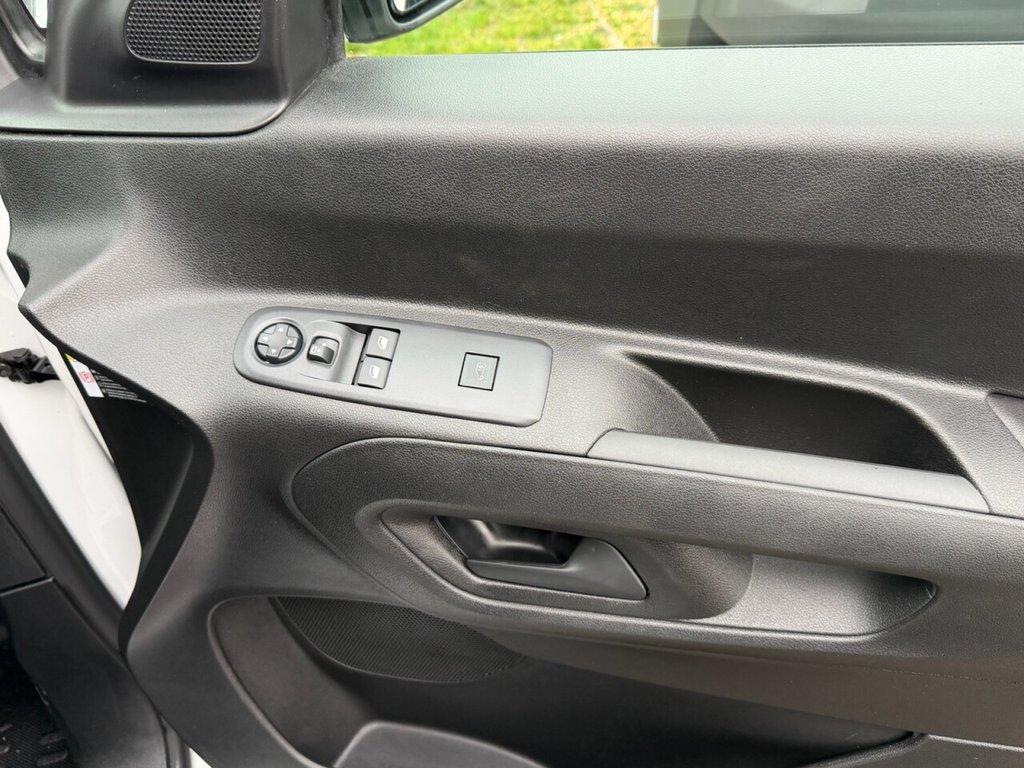 Used Vauxhall Combo 2024 for sale - 77936358: Photo 15