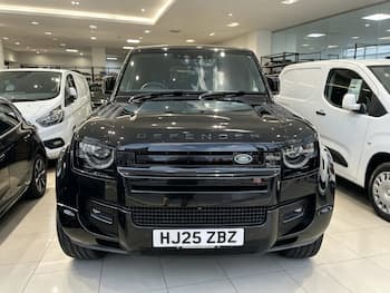 Used Land Rover Defender 90 2025 for sale - 79792604: Photo