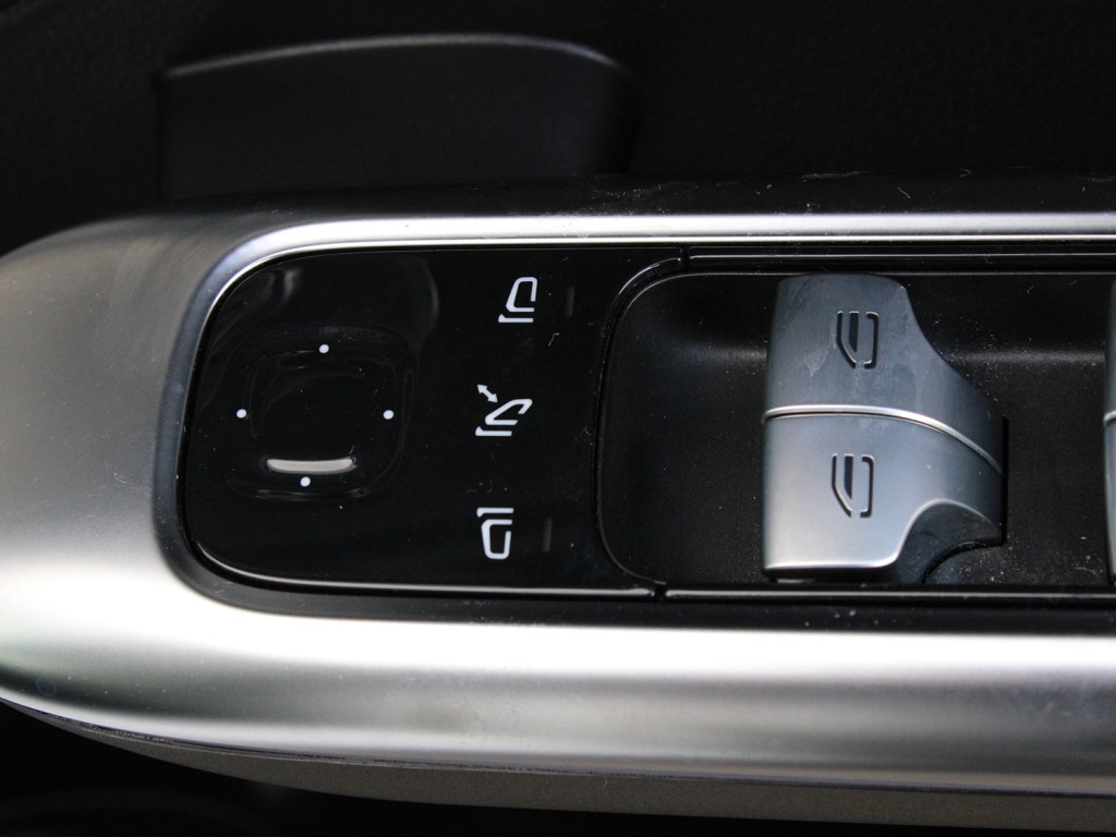 Used Mercedes-Benz C Class 2023 for sale - 76327808: Photo 10