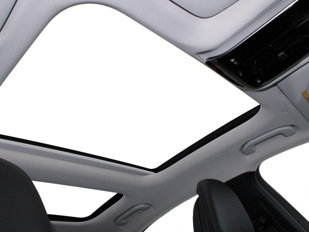 Used Mercedes-Benz C Class 2023 for sale - 76327808: Photo 12