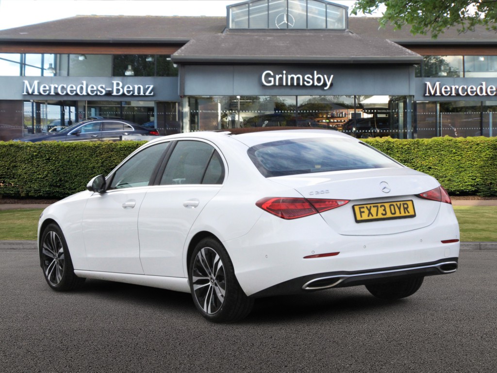 Used Mercedes-Benz C Class 2023 for sale - 76327808: Photo 2