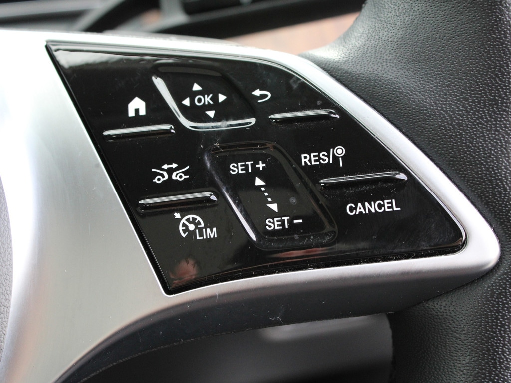 Used Mercedes-Benz C Class 2023 for sale - 76327808: Photo 21