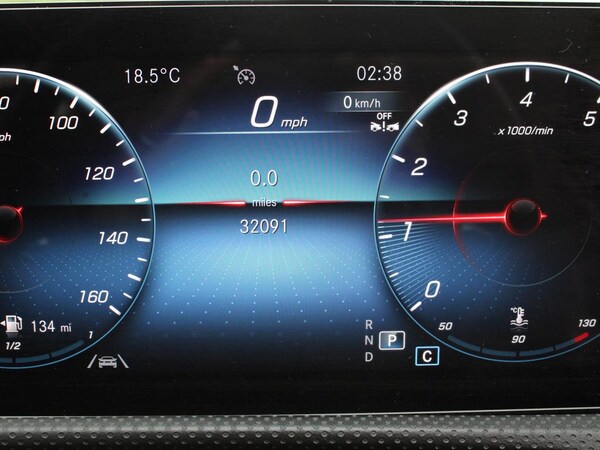 Used Mercedes-Benz CLA 2022 for sale - 76111387: Photo 6