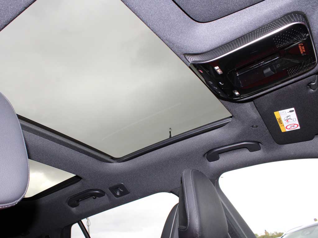 Used Mercedes-Benz C-Class 2024 for sale - 76110973: Photo 34