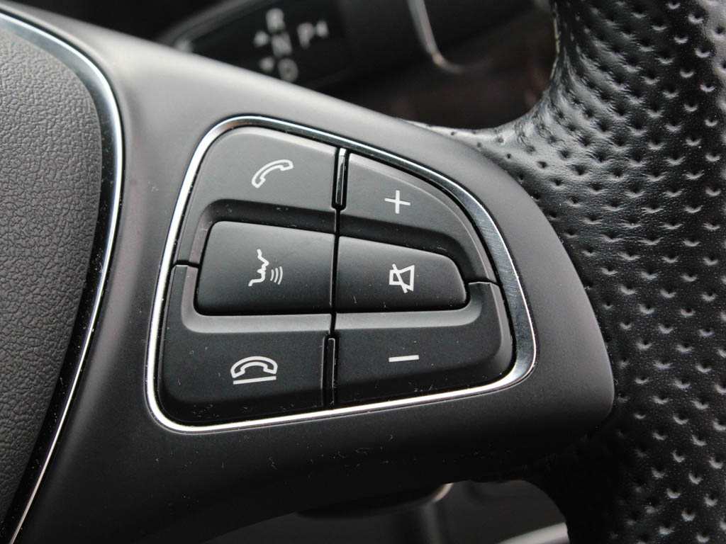 Used Mercedes-Benz V-Class 2022 for sale - 76110854: Photo 16