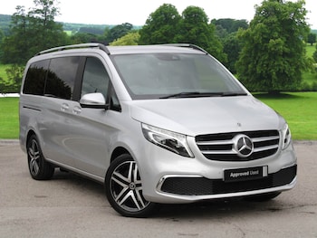 Used Mercedes-Benz V-Class 2022 for sale - 76110854: Photo