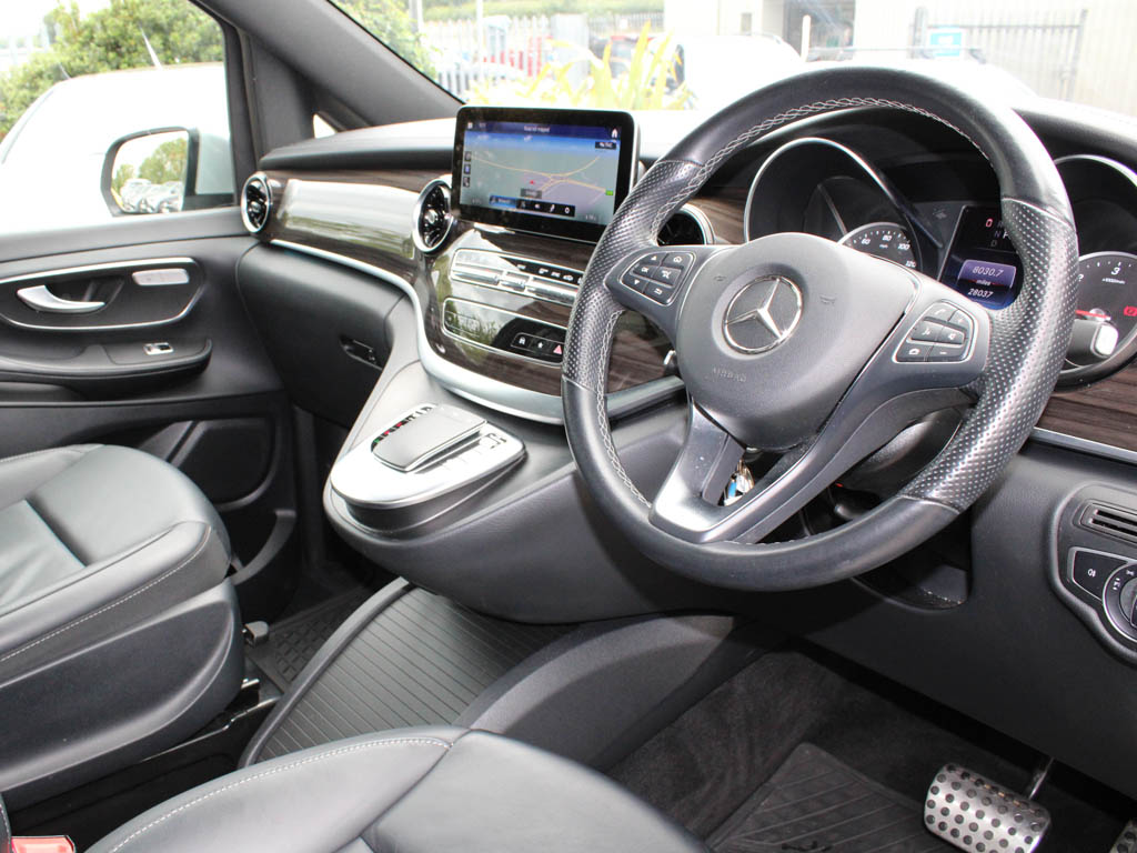 Used Mercedes-Benz V-Class 2022 for sale - 76110854: Photo 25
