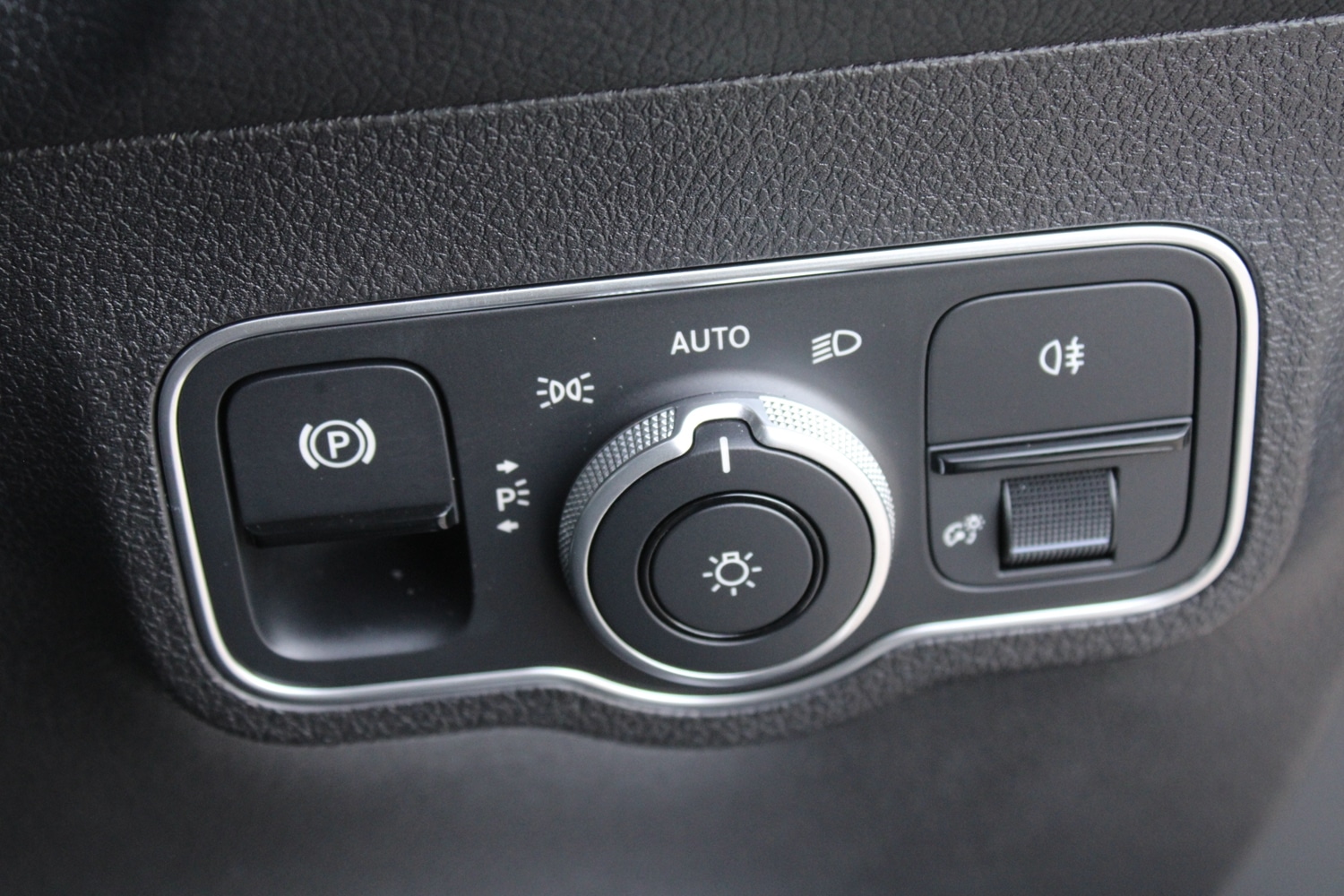 Used Mercedes-Benz EQB 2025 for sale - 77725044: Photo 19