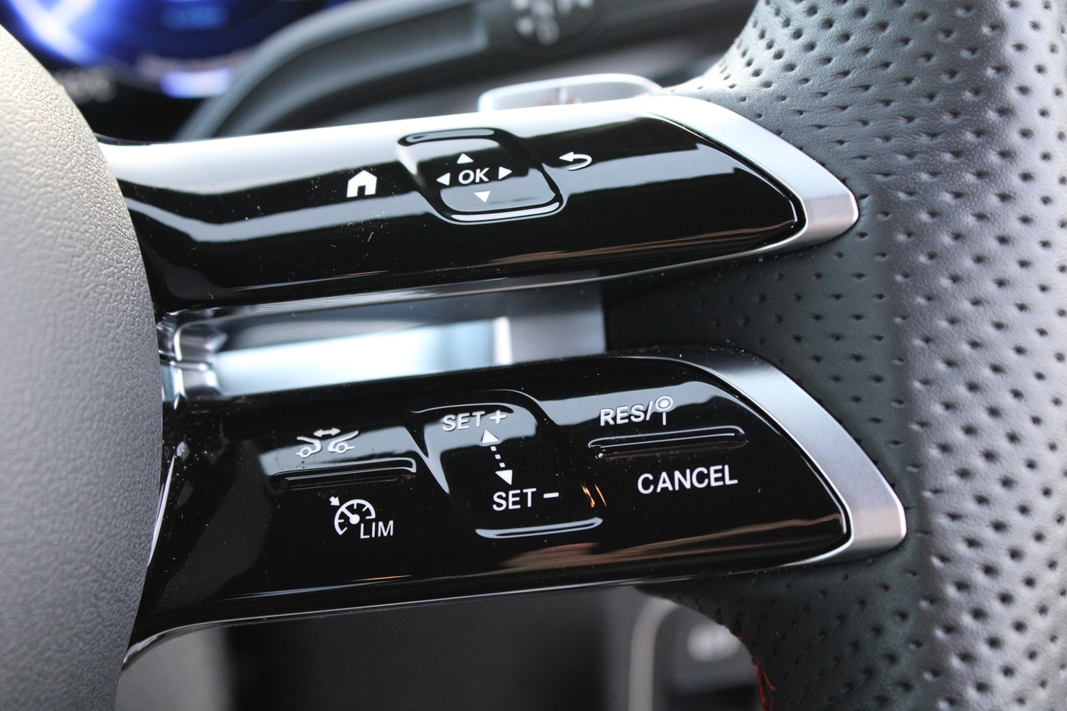 Used Mercedes-Benz EQB 2025 for sale - 77725044: Photo 27