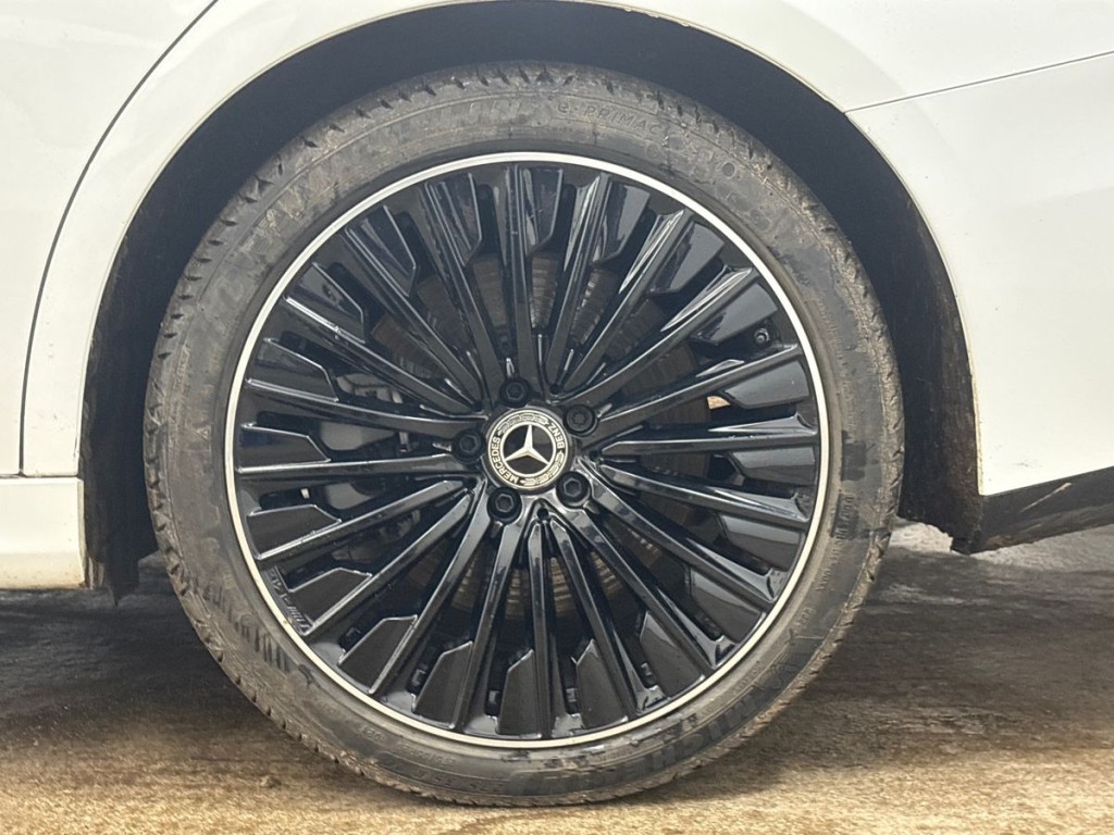 Used Mercedes-Benz E Class 2024 for sale - 77193025: Photo 5