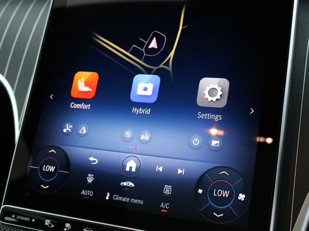 Used Mercedes-Benz C Class 2025 for sale - 76730780: Photo 18