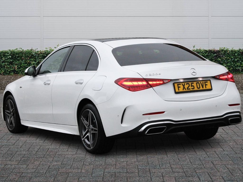 Used Mercedes-Benz C Class 2025 for sale - 76730780: Photo 2