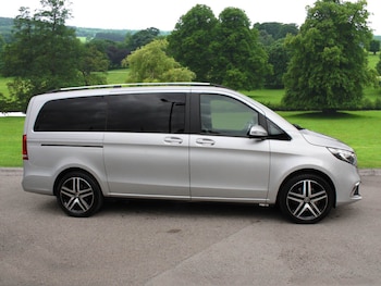 Used Mercedes-Benz V-Class 2022 for sale - 75340750: Photo