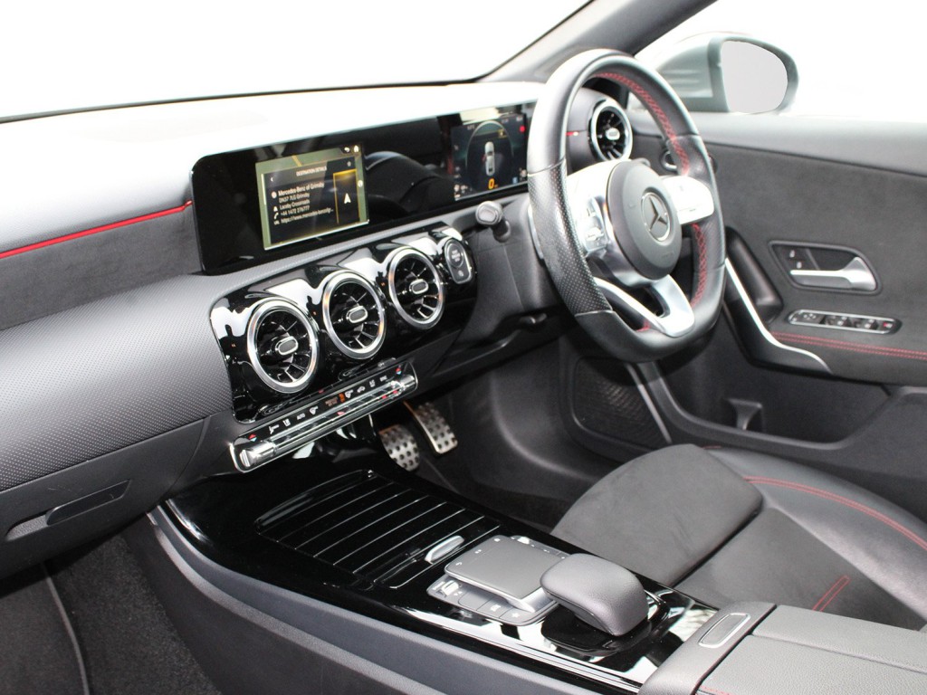 Used Mercedes-Benz A-Class 2021 for sale - 76716704: Photo 3