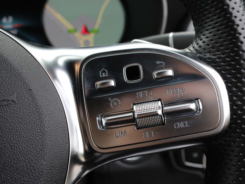 Used Mercedes-Benz GLC 2021 for sale - 76111525: Photo 18