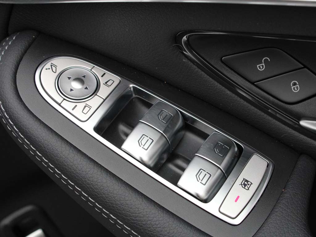 Used Mercedes-Benz GLC 2021 for sale - 76111525: Photo 24