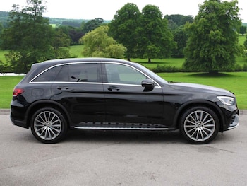 Used Mercedes-Benz GLC 2021 for sale - 76111525: Photo