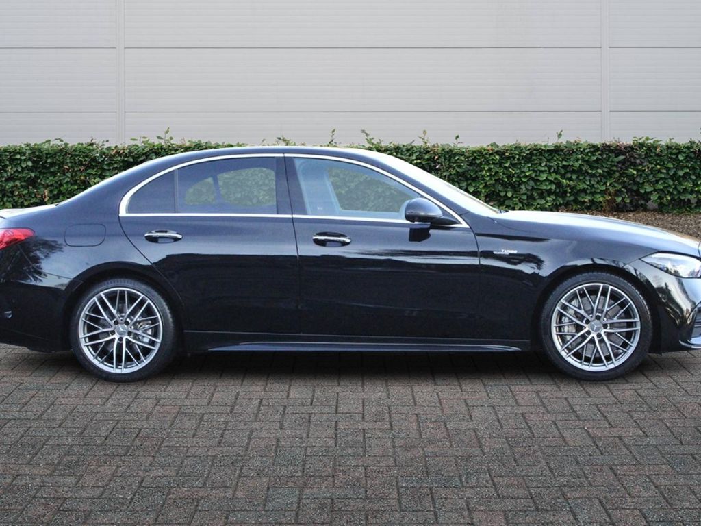 Used Mercedes-Benz C Class 2023 for sale - 76800572: Photo 4