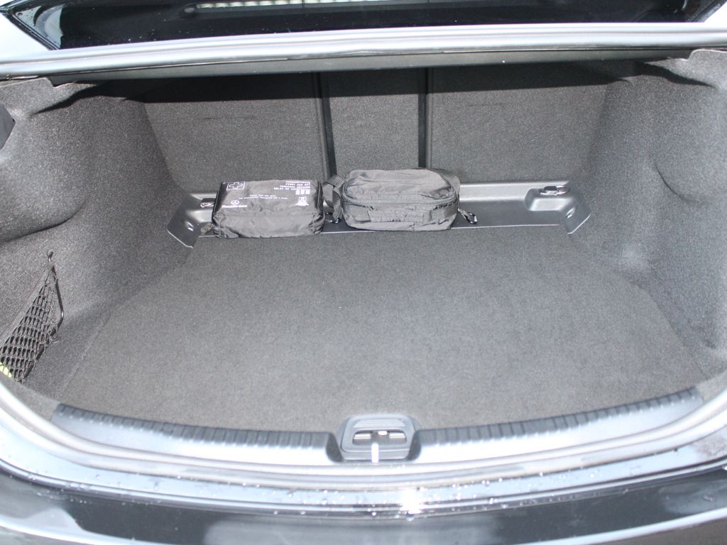 Used Mercedes-Benz C Class 2023 for sale - 76800572: Photo 9