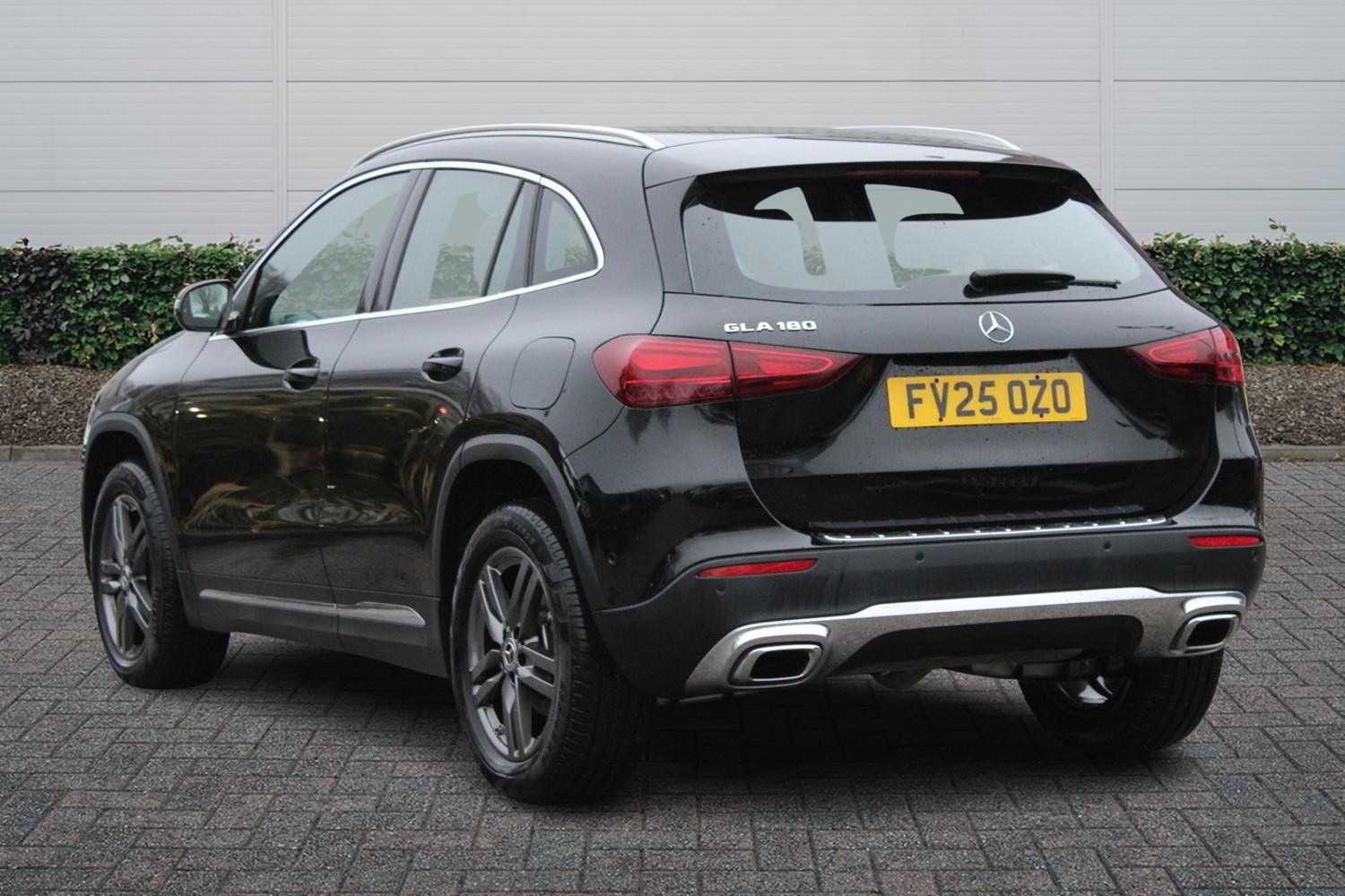 Used Mercedes-Benz GLA 2025 for sale - 77388514: Photo 2