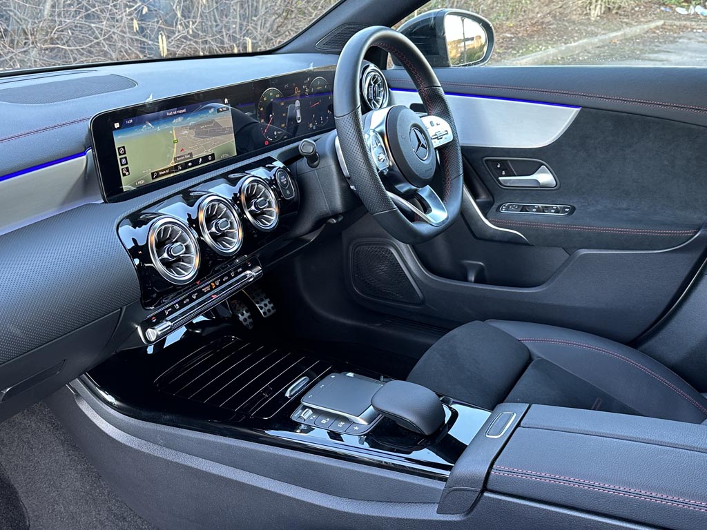 Used Mercedes-Benz CLA 2023 for sale - 77046379: Photo 3