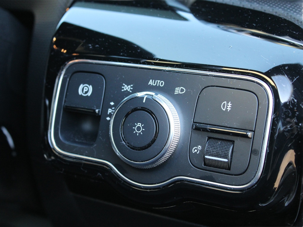 Used Mercedes-Benz A-Class 2021 for sale - 76662387: Photo 31