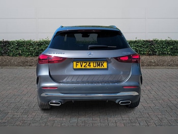 Used Mercedes-Benz GLA 2024 for sale - 78936186: Photo