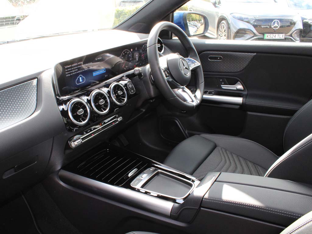 Used Mercedes-Benz GLA 2024 for sale - 76110765: Photo 34