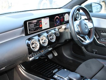 Used Mercedes-Benz A-Class 2020 for sale - 76111370: Photo 3