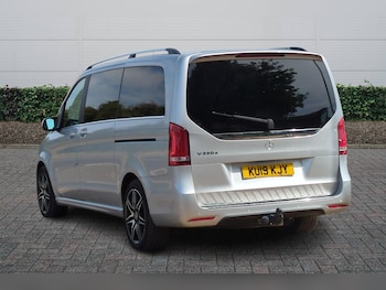 Used Mercedes-Benz V-Class 2019 for sale - 79454616: Photo