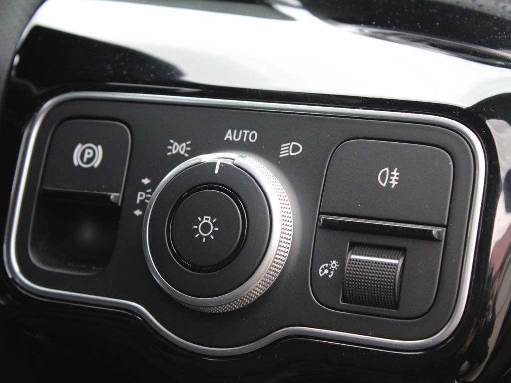 Used Mercedes-Benz CLA 2023 for sale - 76800669: Photo 27