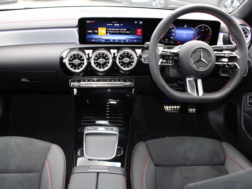 Used Mercedes-Benz CLA 2023 for sale - 76800669: Photo 6