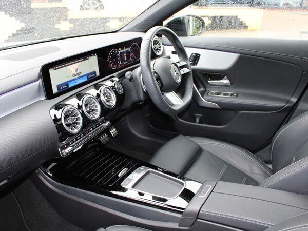 Used Mercedes-Benz CLA 2024 for sale - 76110546: Photo 3