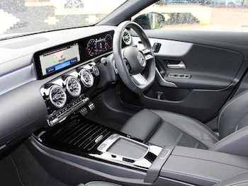 Used Mercedes-Benz CLA 2024 for sale - 76110546: Photo 3