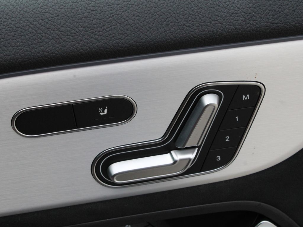 Used Mercedes-Benz GLA 2024 for sale - 76888285: Photo 19