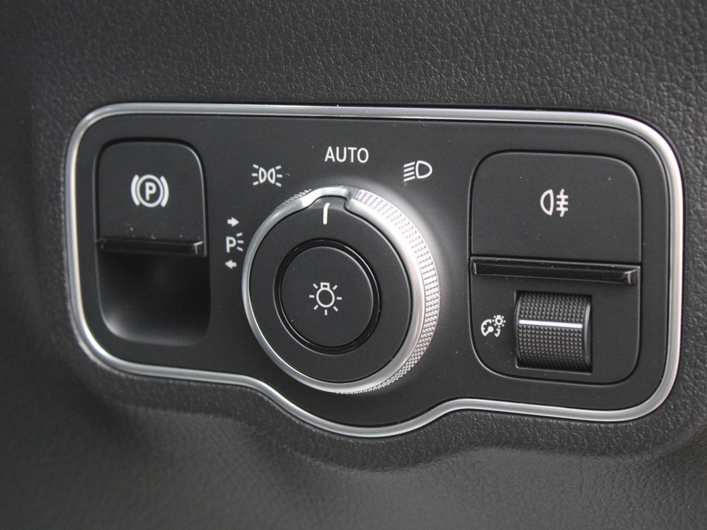 Used Mercedes-Benz GLA 2024 for sale - 76888285: Photo 30