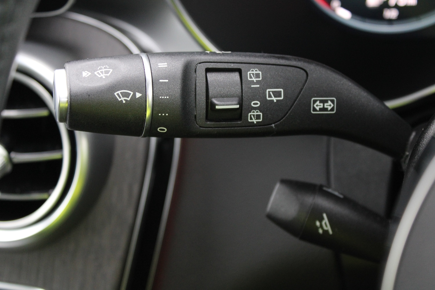 Used Mercedes-Benz GLC 2022 for sale - 77724930: Photo 29