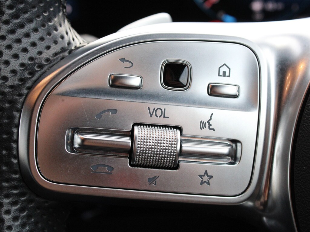 Used Mercedes-Benz GLA 2021 for sale - 76400343: Photo 16