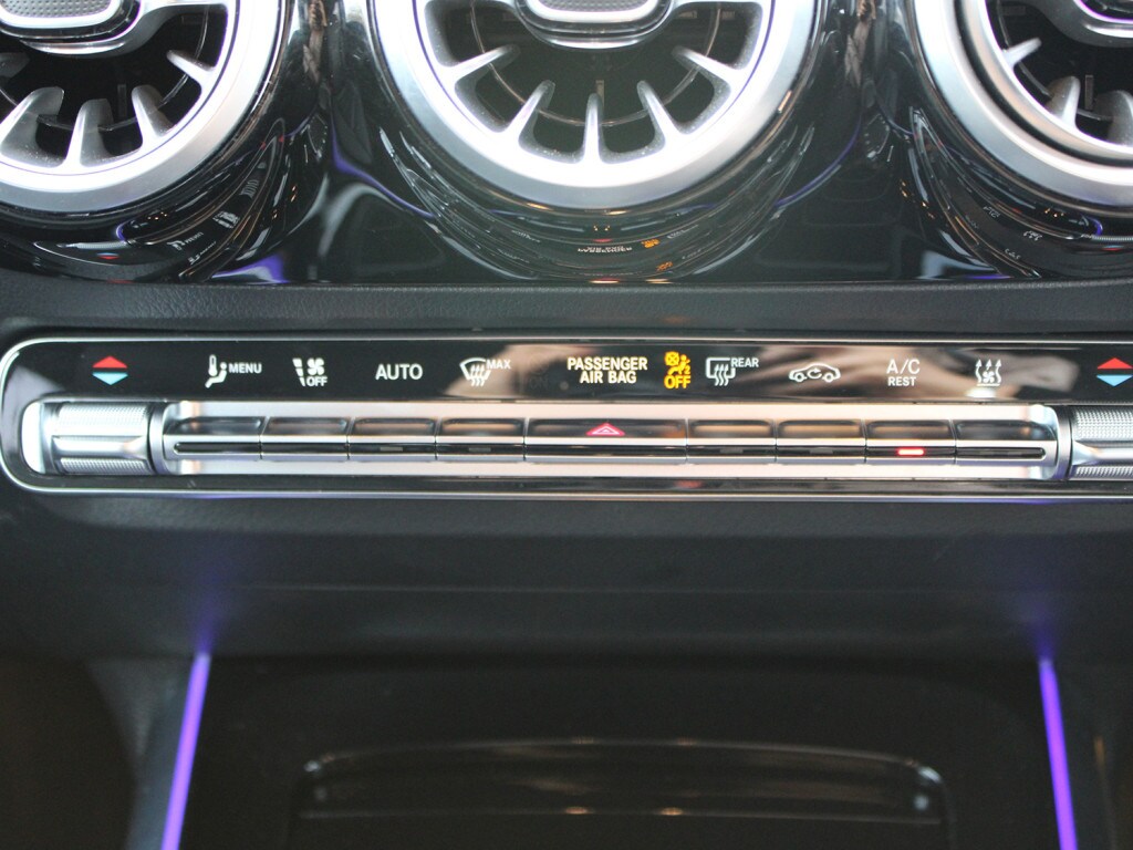 Used Mercedes-Benz GLA 2021 for sale - 76400343: Photo 21