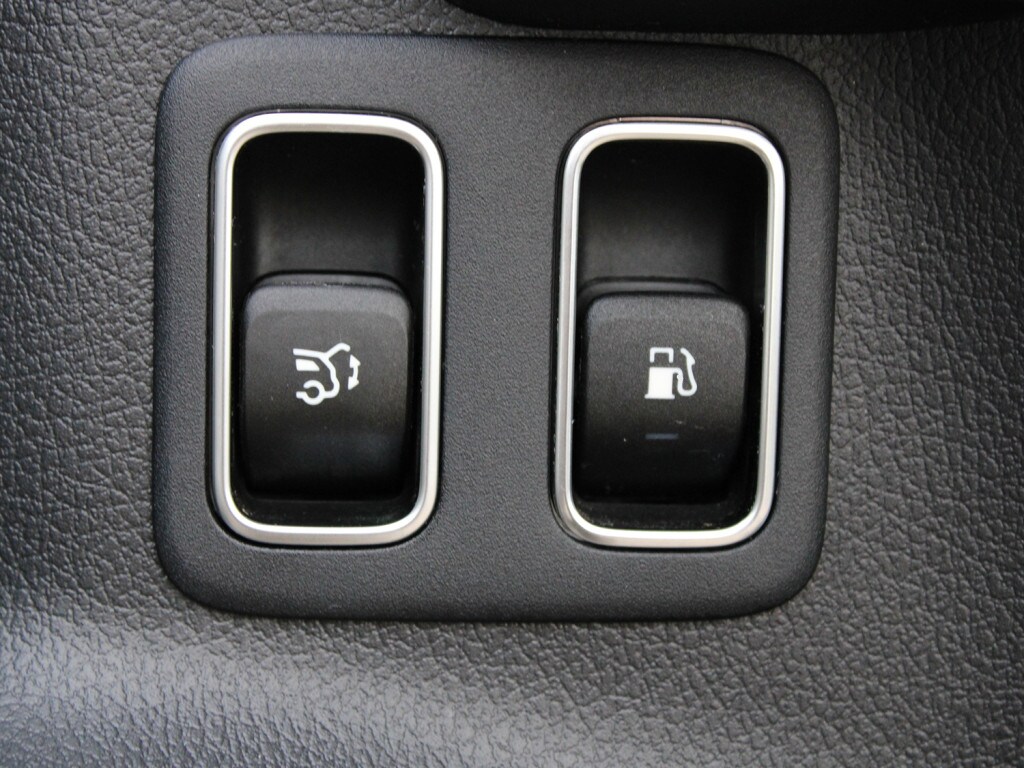 Used Mercedes-Benz GLA 2021 for sale - 76400343: Photo 29