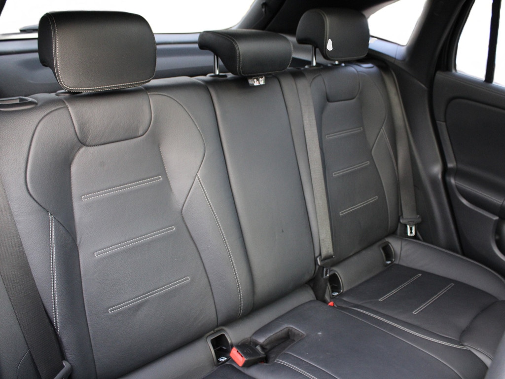 Used Mercedes-Benz GLA 2021 for sale - 76400343: Photo 8